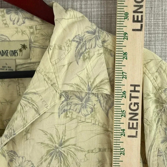 Paradise Coves Button Down Short Sleeve Silk shirt Mens L hawaiian 0201 - Picture 3 of 6